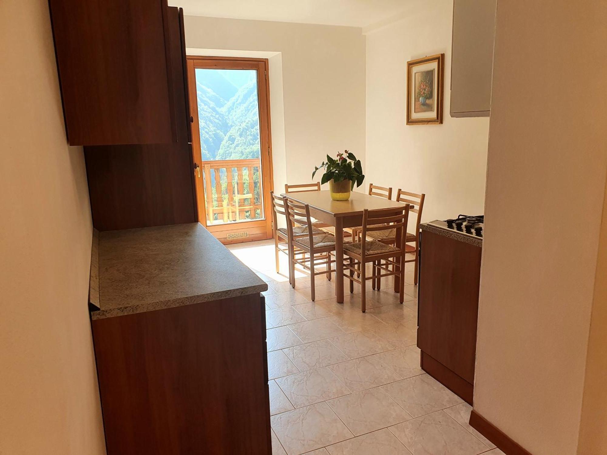 Paradiso Parolari Apartment